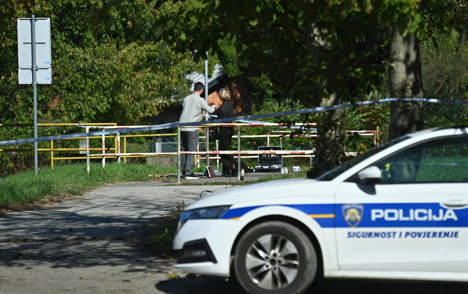 Tragedija u Dubrovniku: Motorom udario pješaka, klupu i drvo, na mjestu poginuo