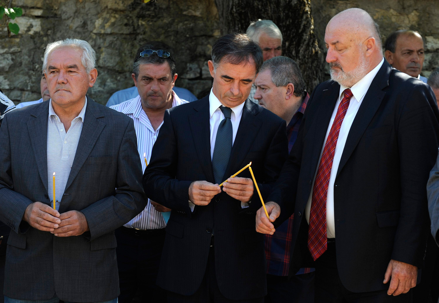 Sanader ga vinuo u visine, Milanović žestoko proziva: Pupovac ima samo jednu misiju