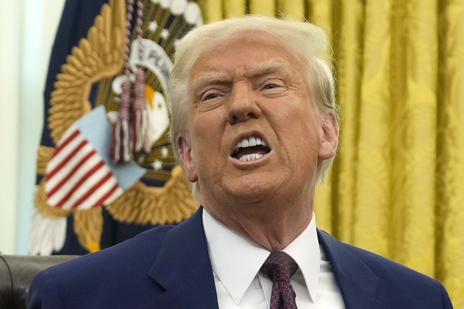 Trump najavio obraćanje, očekuje se nešto veliko: Putinu je istekao rok