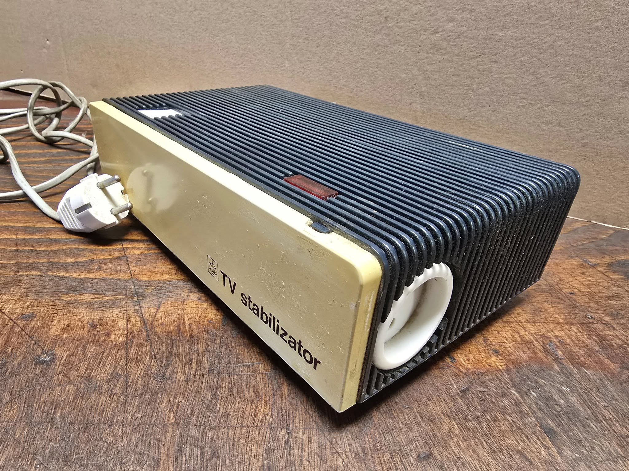 Ovaj uređaj imala je svaka kuća u Jugoslaviji: Znate li čemu je služio? -  Dnevno.hr