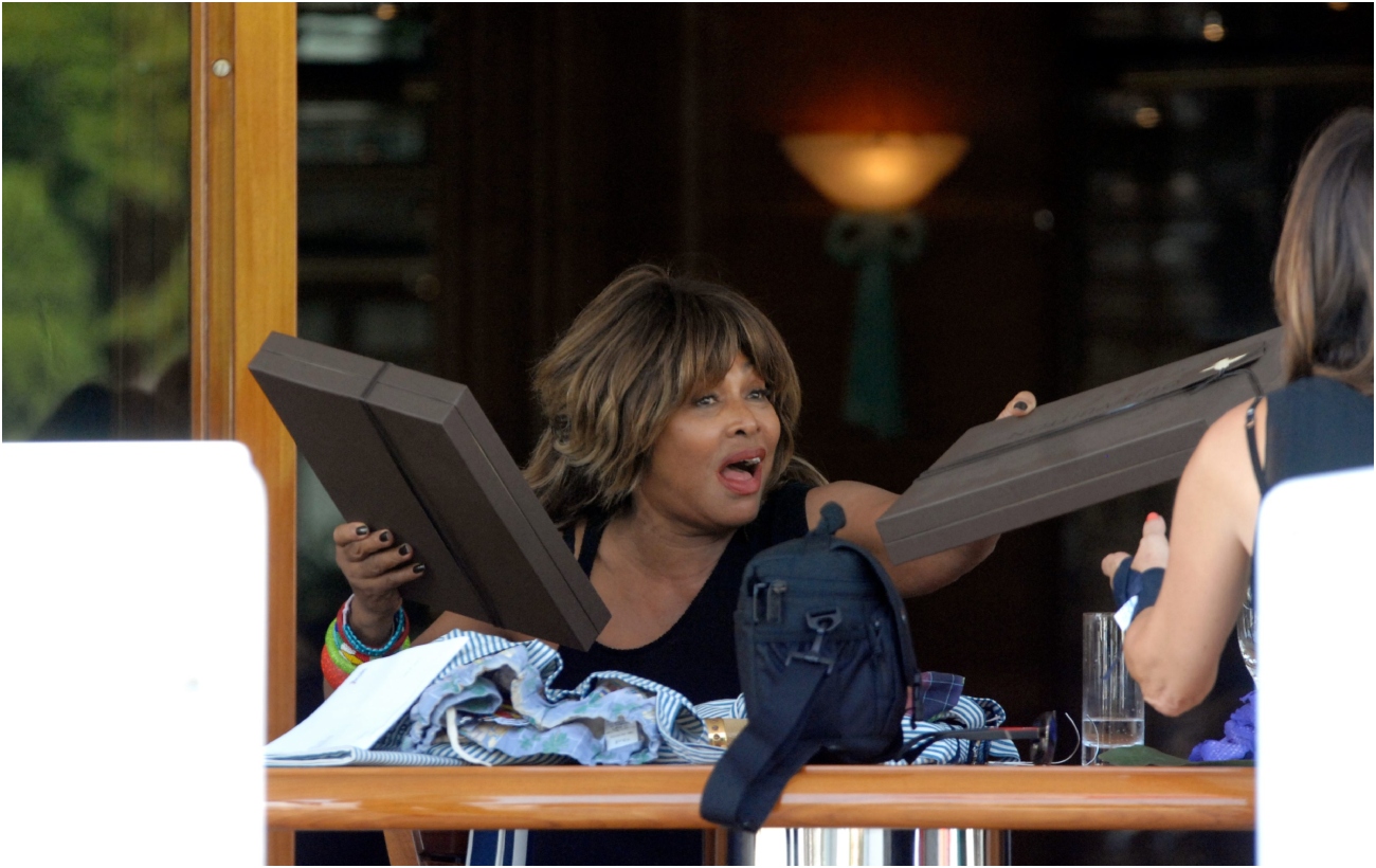 Tina Turner krila stvarni život svog sina: ‘Tjerao me da to radim dok mi ruke ne posive’
