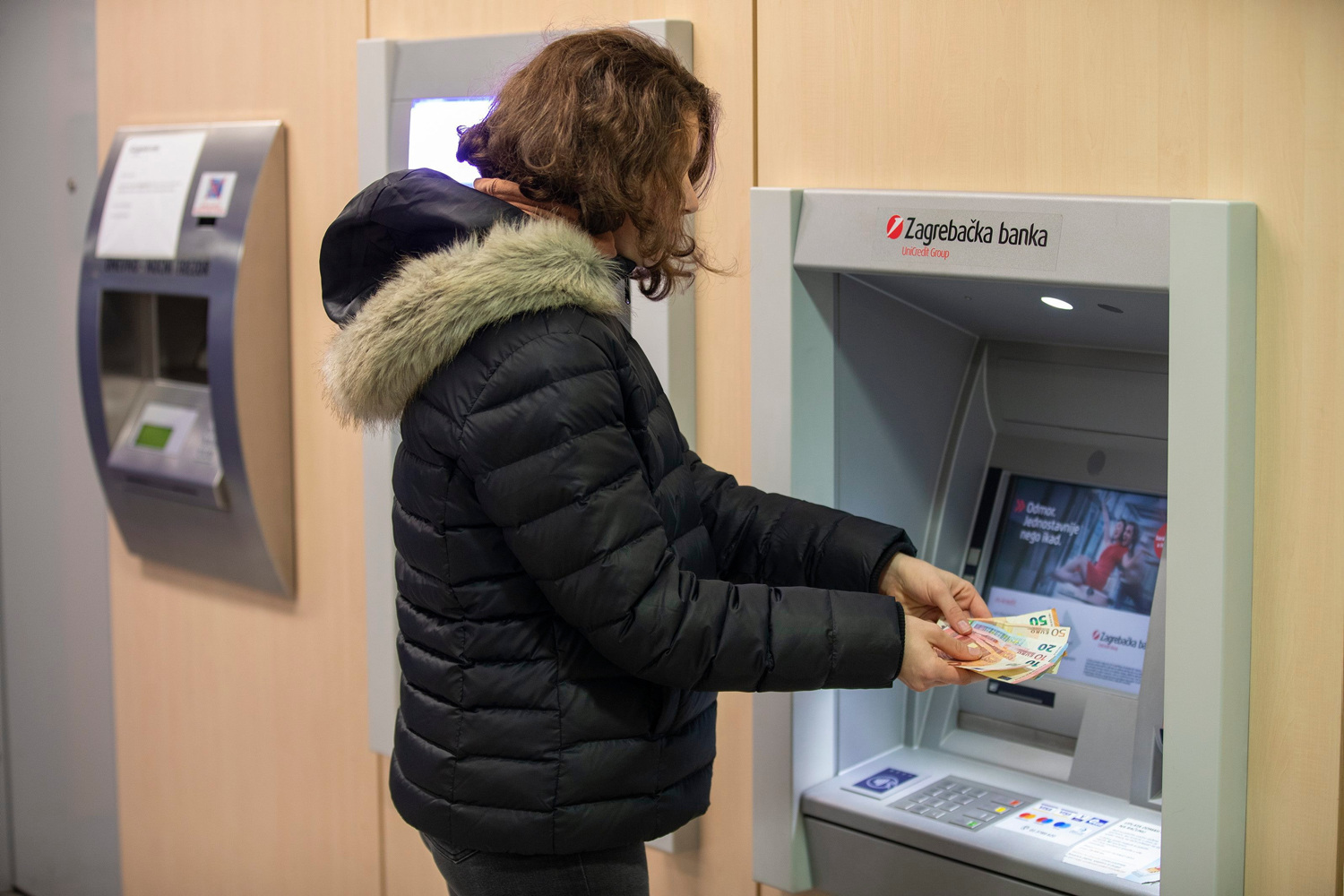 Ako na bankomatu nađete izgubljen novac, zakon jasno kaže koliko smijete zadržati