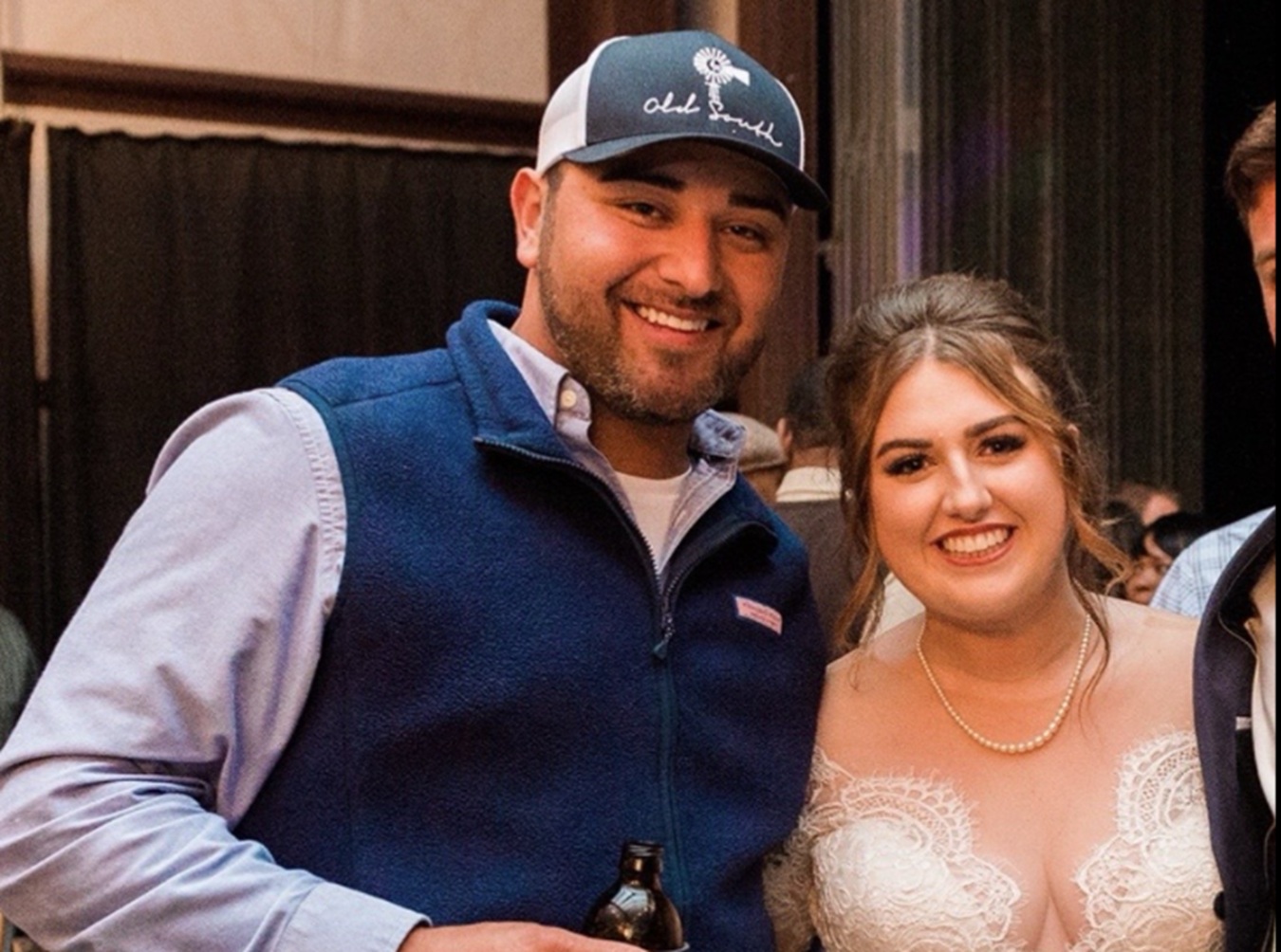 Na svojoj djevojačkoj upoznala budućeg muža: Došao joj i na vjenčanje pa iskoristio priliku