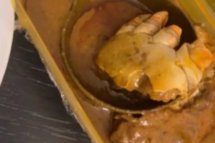 Naručila dostavu hrane i dobila nešto najgnjusnije u životu: Zvala je čak i policiju