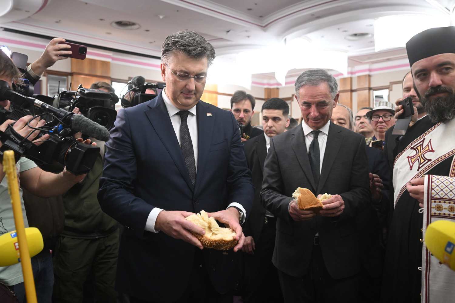 Sprema li Plenković ‘bombu’ u tajnosti? ‘Mislim da postoji destabilizirajuća struja. I to nije Pupovčeva’