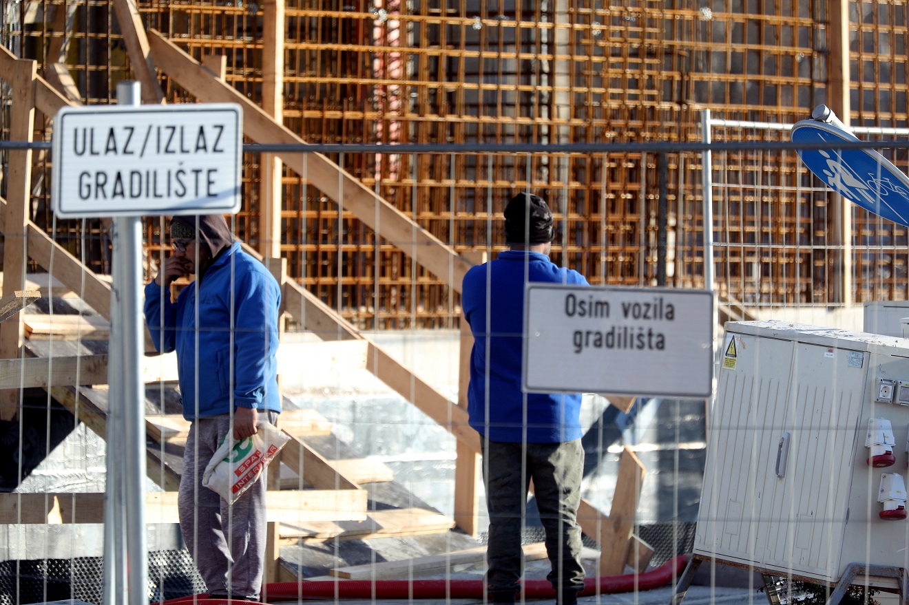 Hrvati sve češće primjećuju neugodnu pojavu među radnicima: ‘Sad nam to dolazi na naplatu’