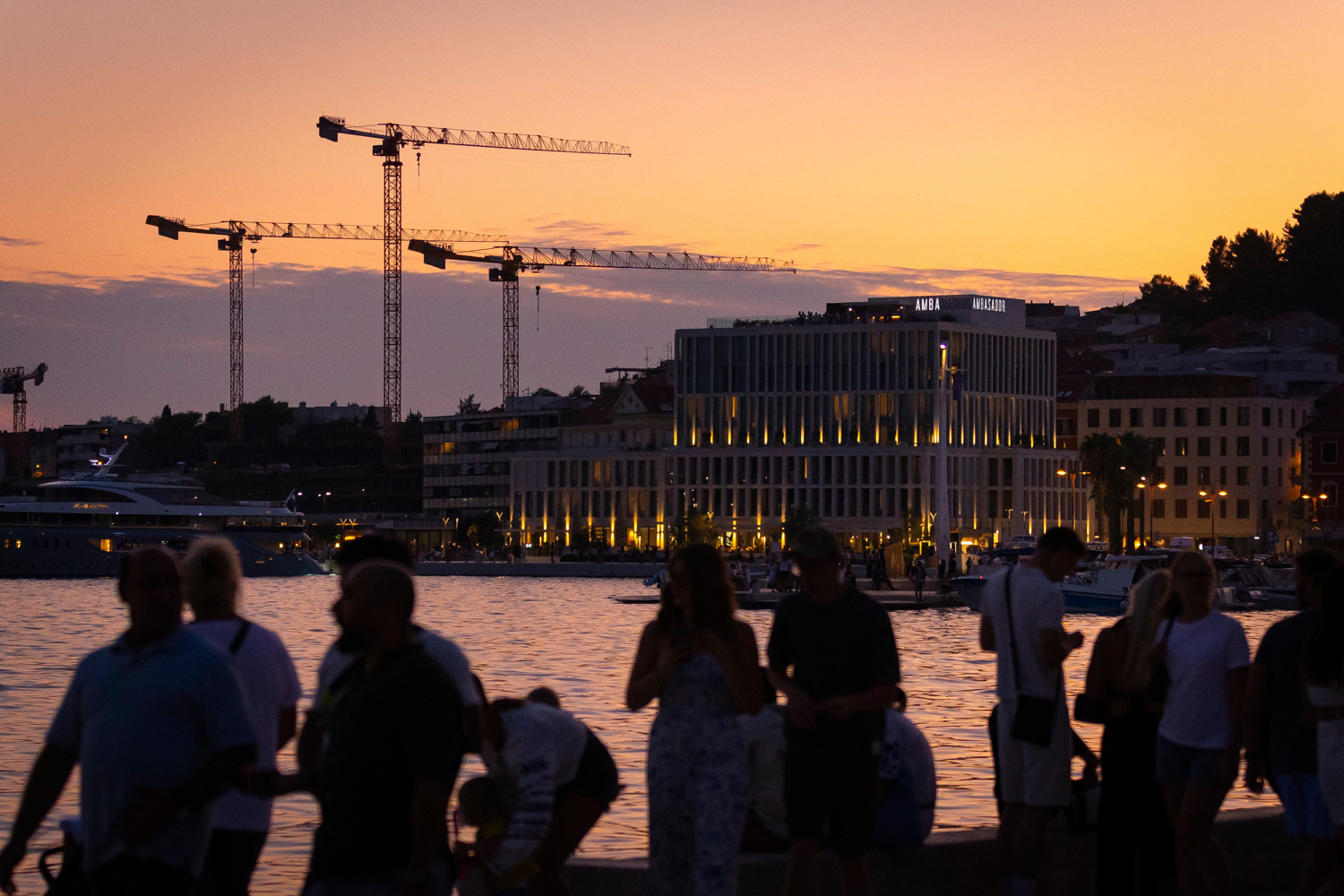 Strani radnici u Hrvatskoj na mukama, pogledajte što im je šef priuštio: ‘Pa on još otvara novi restoran’