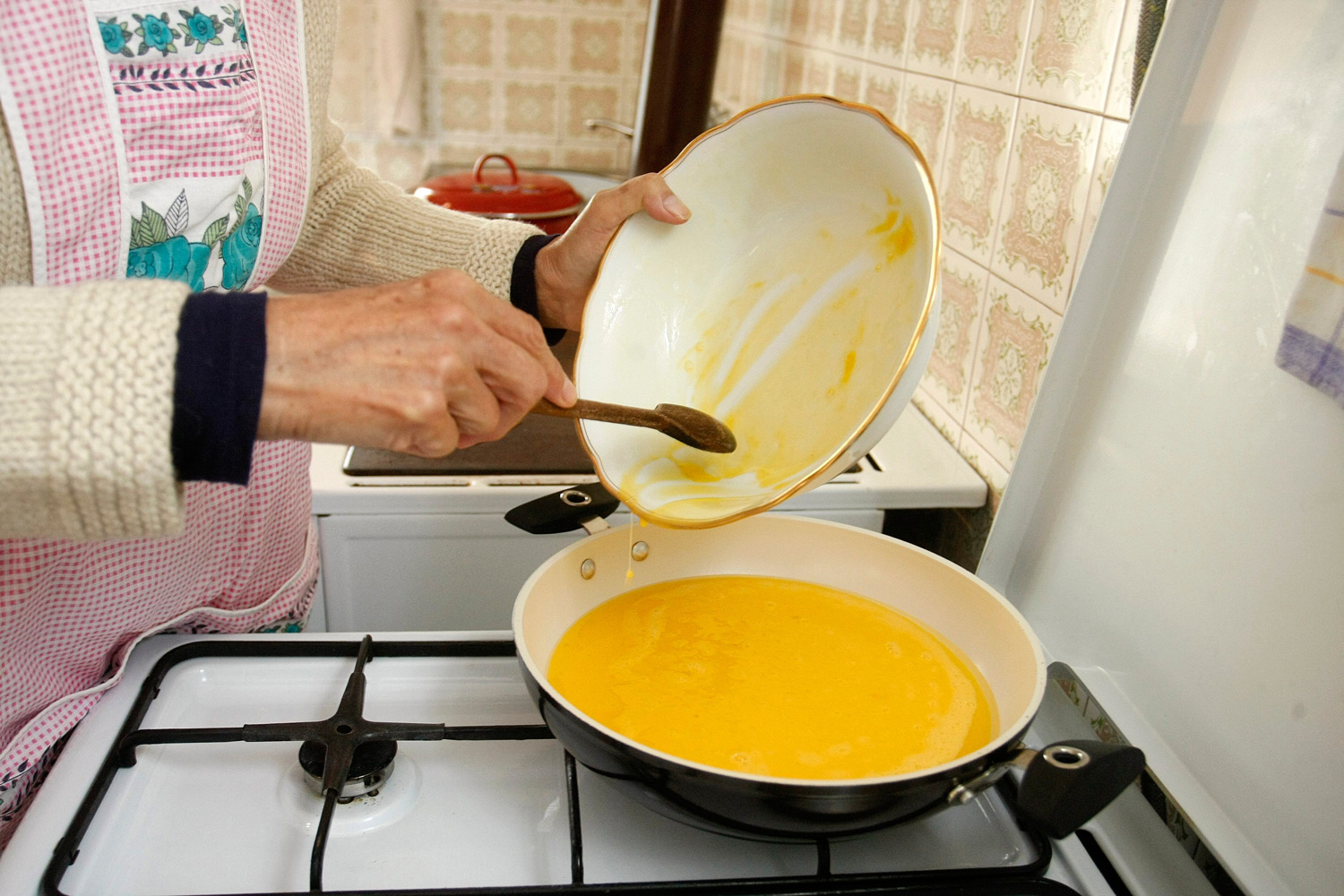 U jaja za doručak dodajte i ovu namirnicu: Topi salo, a probava radi kao sat