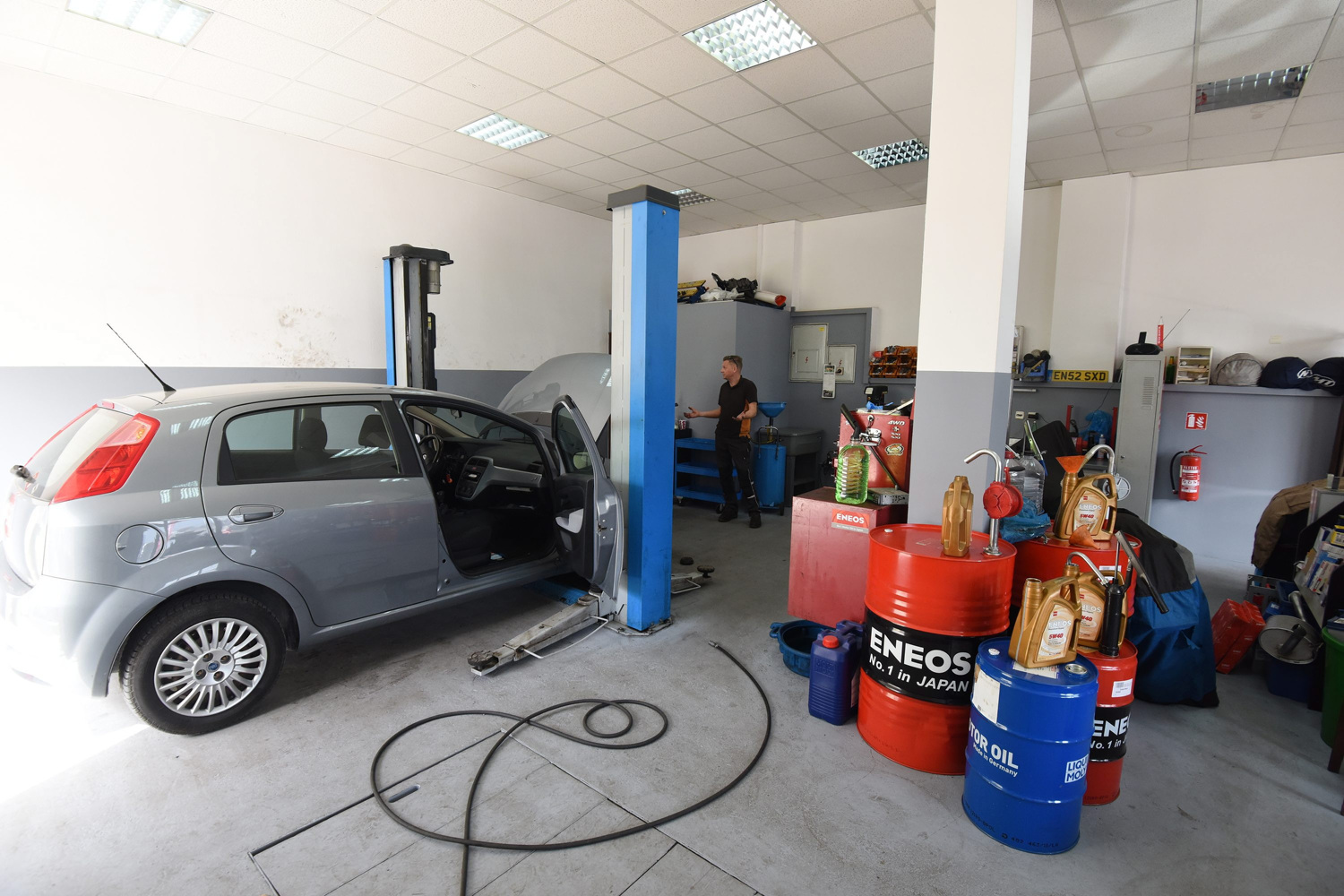 Vrhunska mehaničarka otkrila: ‘Ovo su znakovi da vas varaju na servisu’