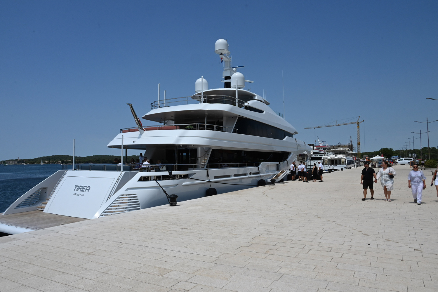 Bogataši svih zemalja ujedinite se: Svi bježe u istu zemlju, imaju dobar razlog