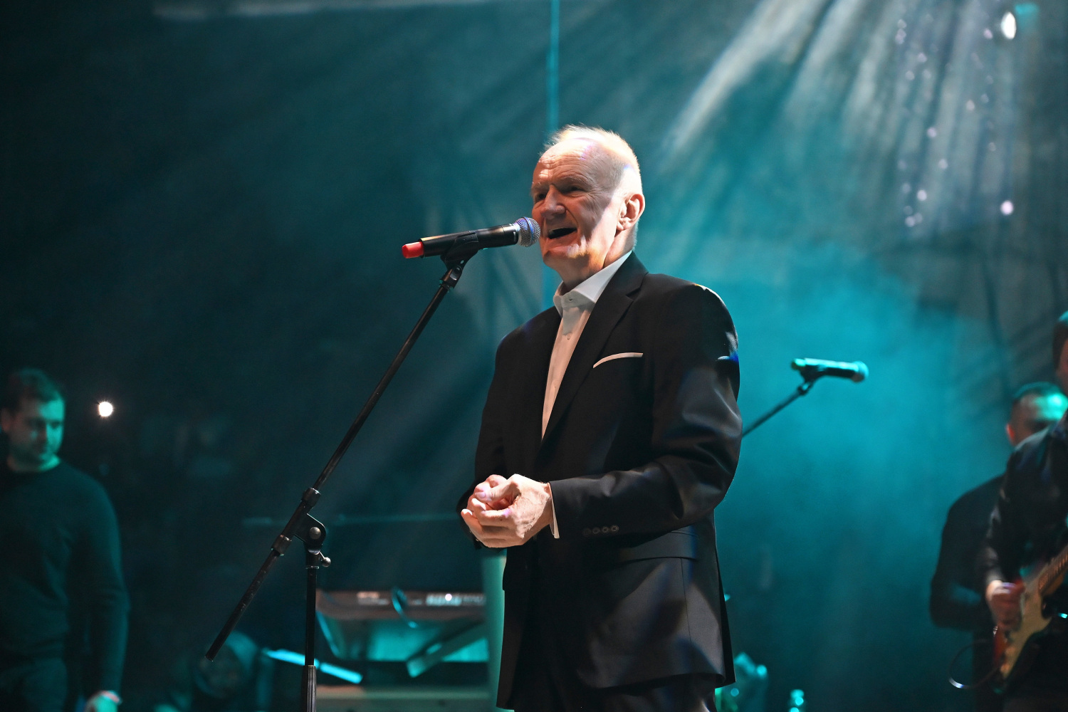 Mate Bulić napravio neviđeni show: Zapjevao je pjesmu koju Thompson više ne izvodi