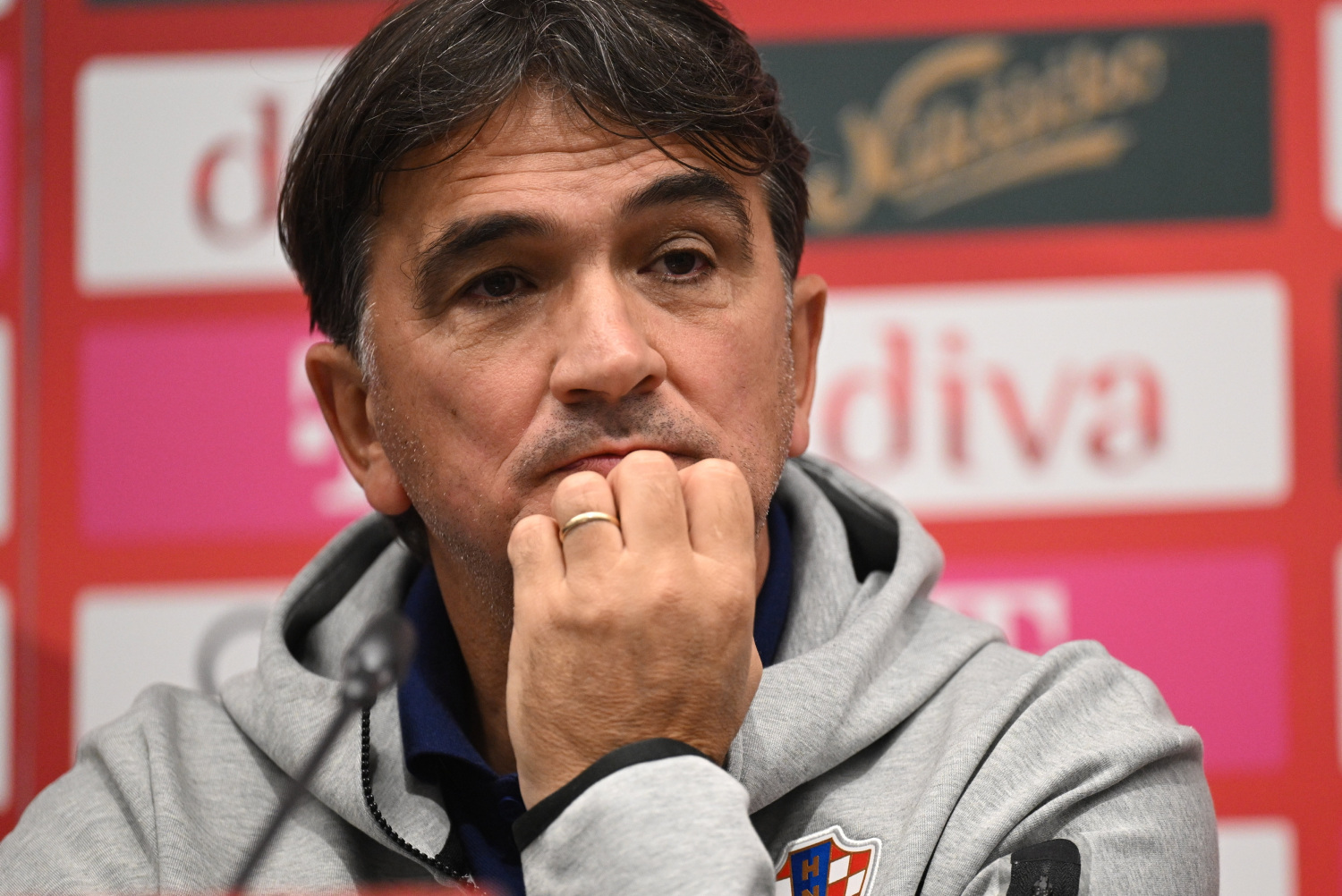 Dalić pozvao odabranu ekipu na večeru: ‘Zašto njega nema?’