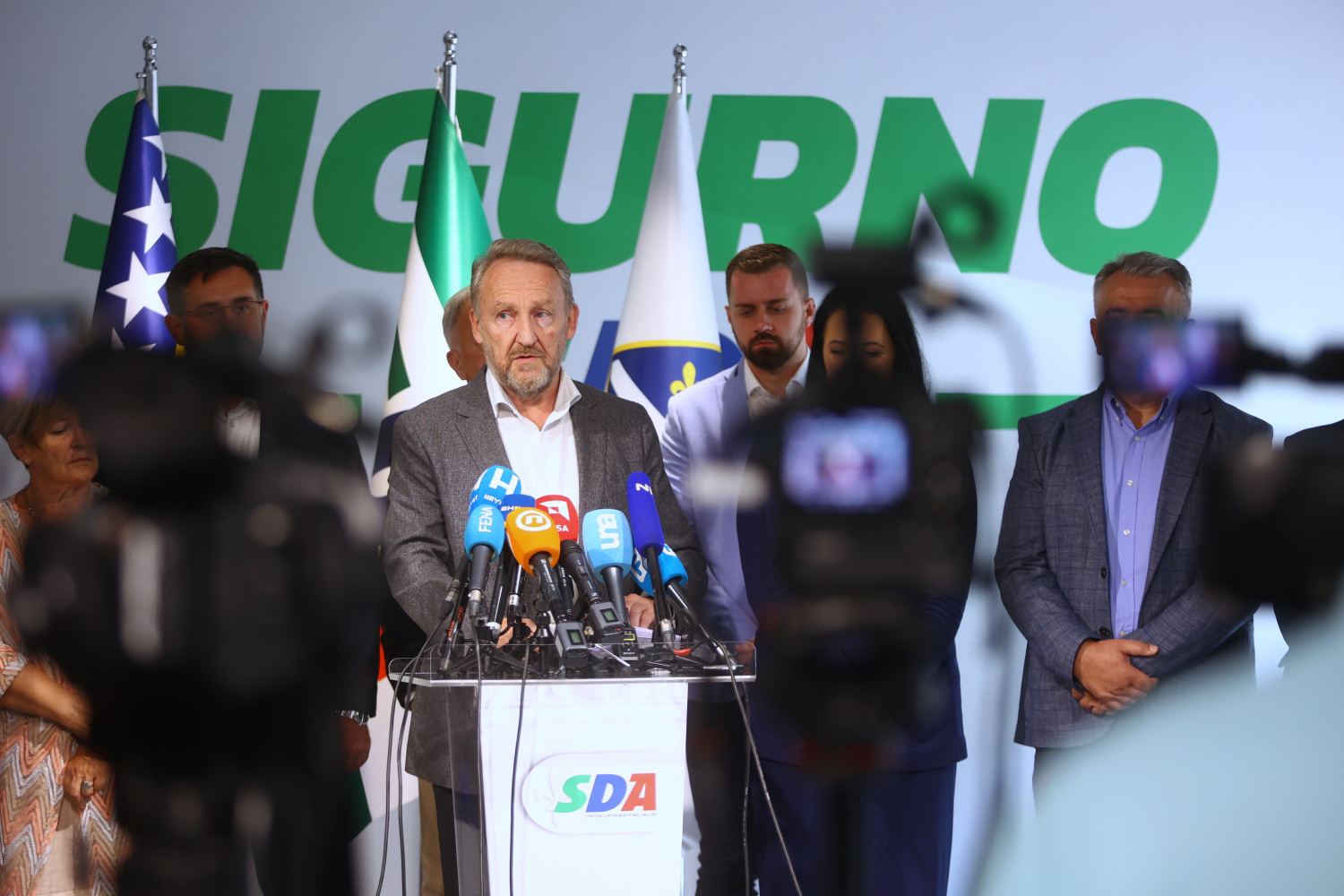 Javile se bošnjačke stranke: Ujedinjeni su u onom što Hrvatima i Srbima smeta