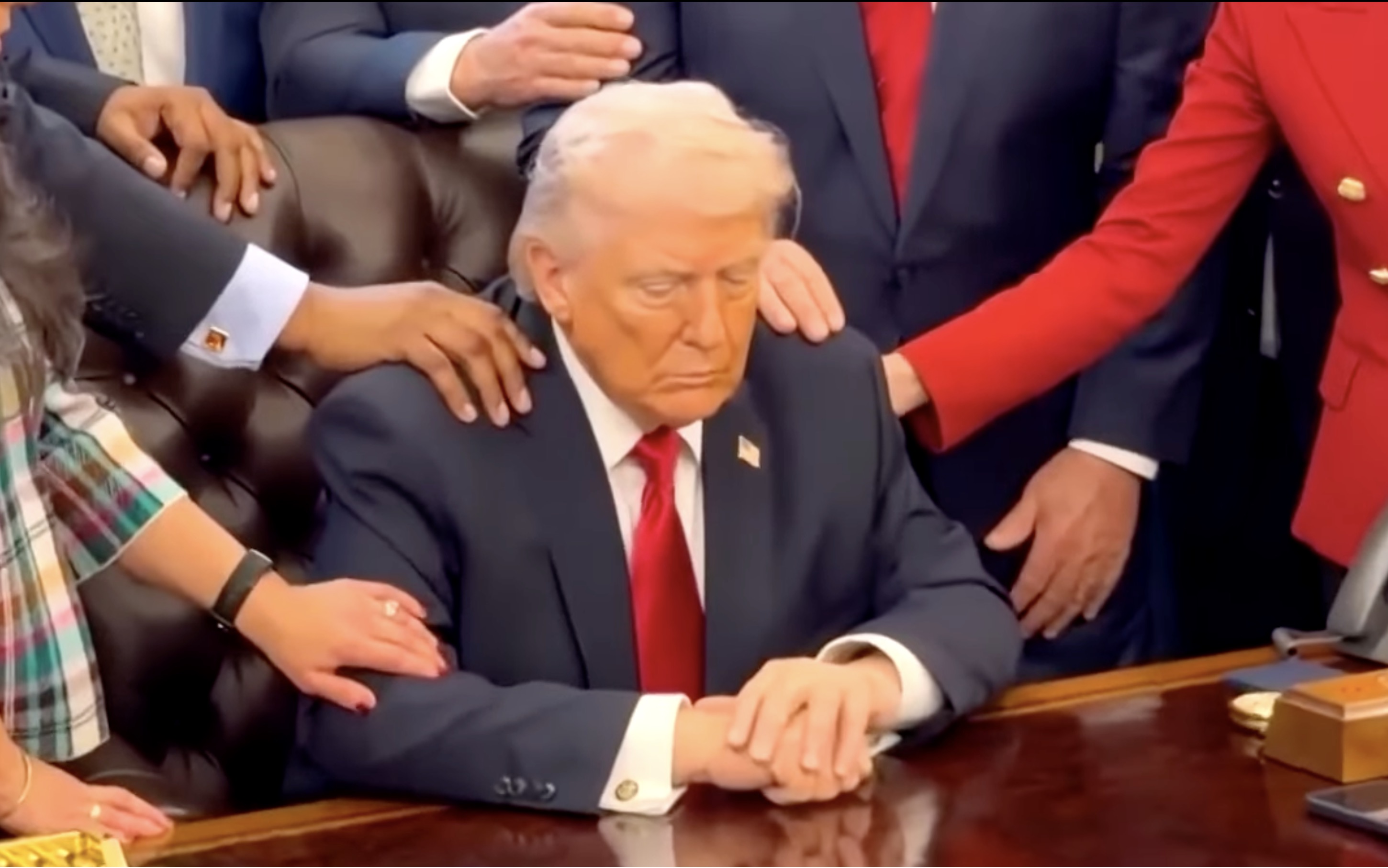 Trumpovi ljudi odgovorili Papi Lavu:  Otvoreni sukob s Vatikanom potresa svijet