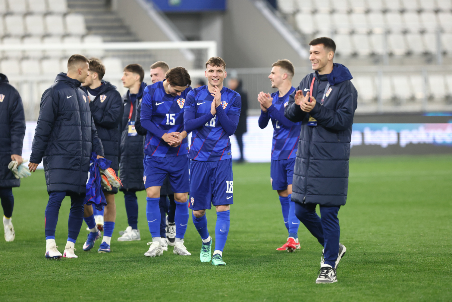 Dramatična večer na Opus Areni završila briljantno: Mini Vatreni razbili Tursku i zasjeli na vrh