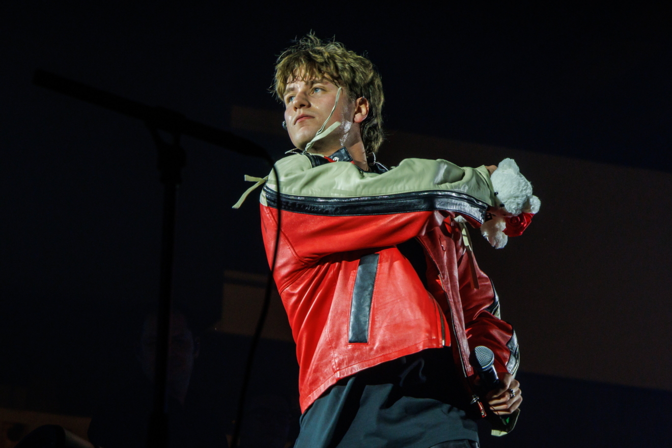 Srbi računali koliko će Jakov Jozinović zaraditi u Srbiji pa pali u nesvijest: ‘A ima samo 2 pjesme’