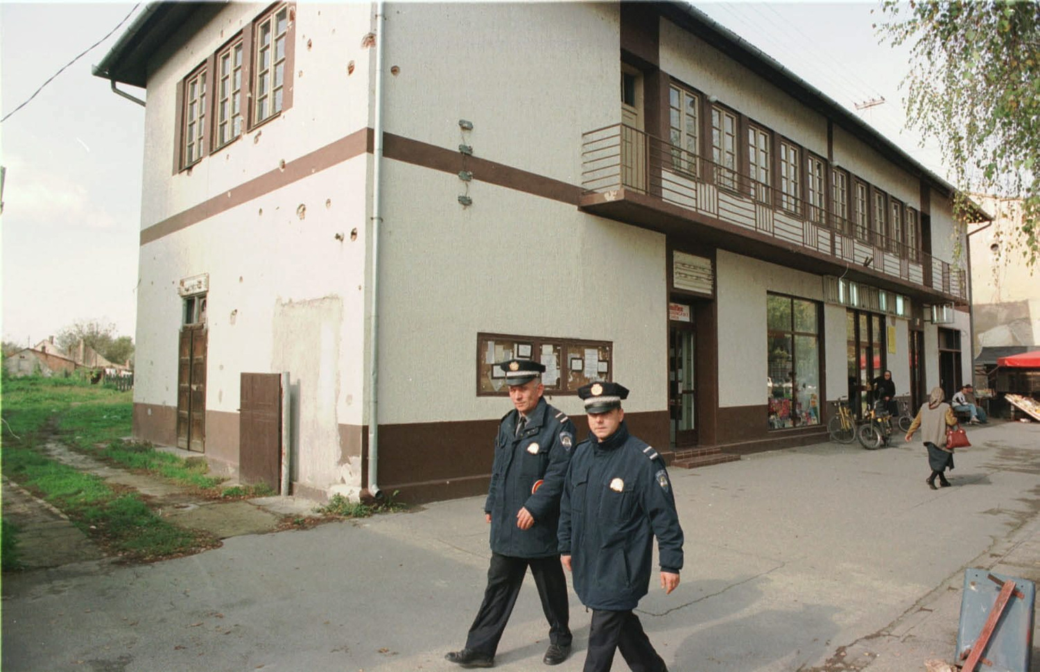 Srpski vojnici počinili zločine, pa ostali živjeti u RH? Policija im je pronašla gomilu oružja