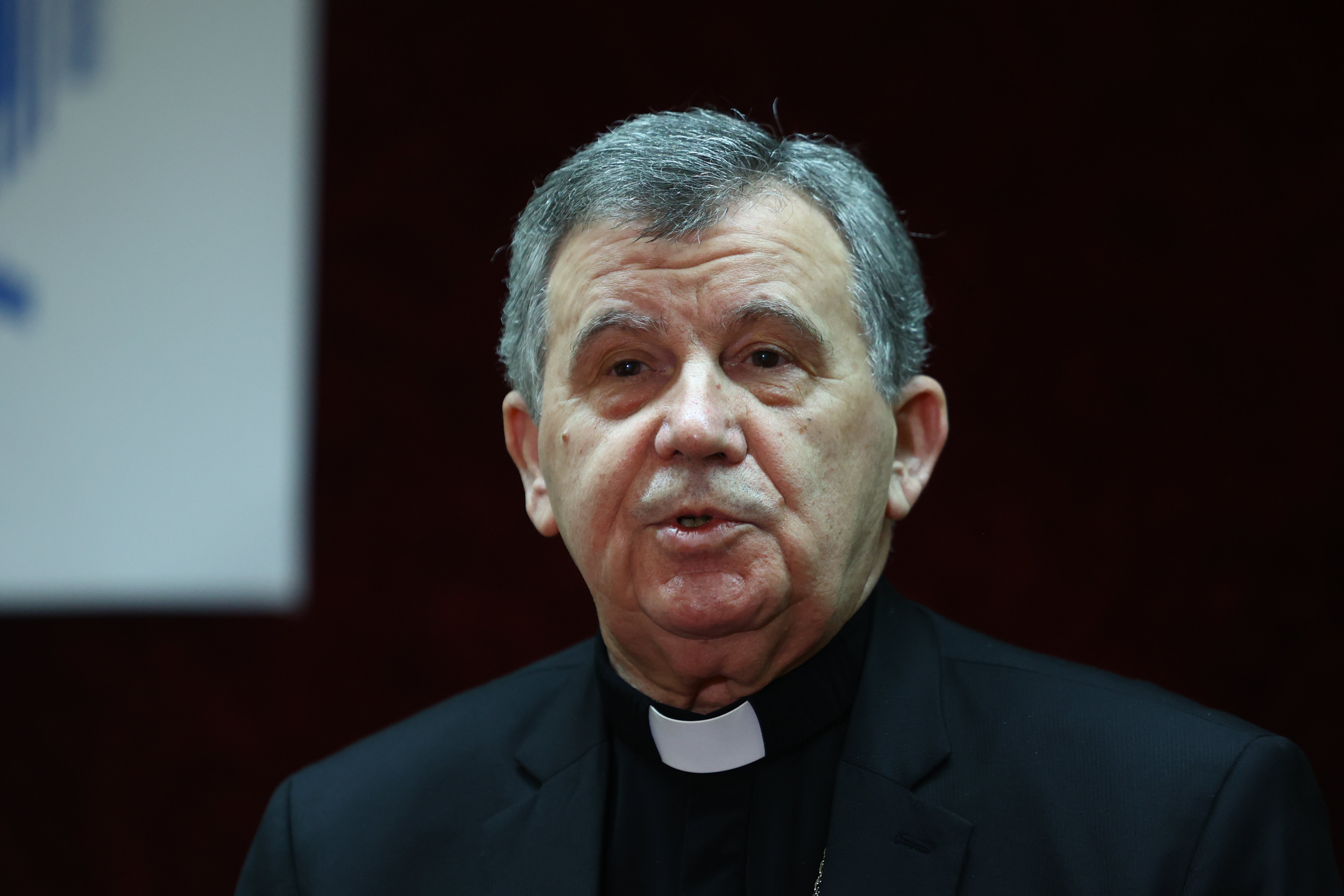 Nadbiskup zagrmio u uskrsnoj poruci: Oni koji potiču ratove odgovarat će pred Bogom