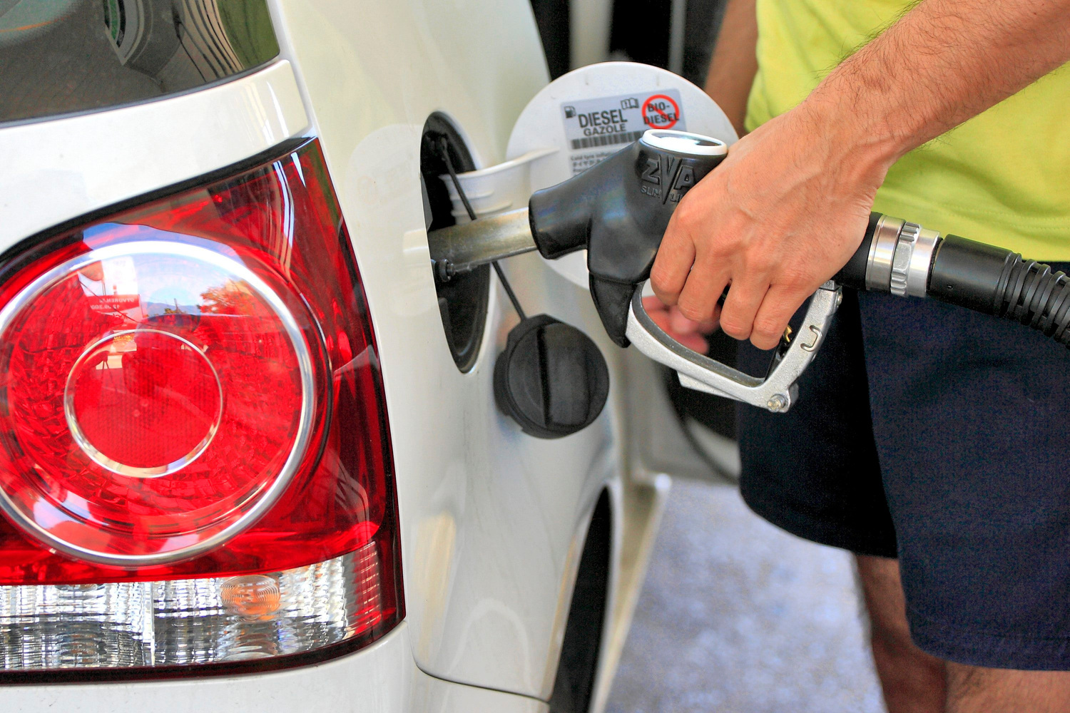 Neki uobičajeni savjeti za uštedu goriva mogu vam samo oštetiti auto