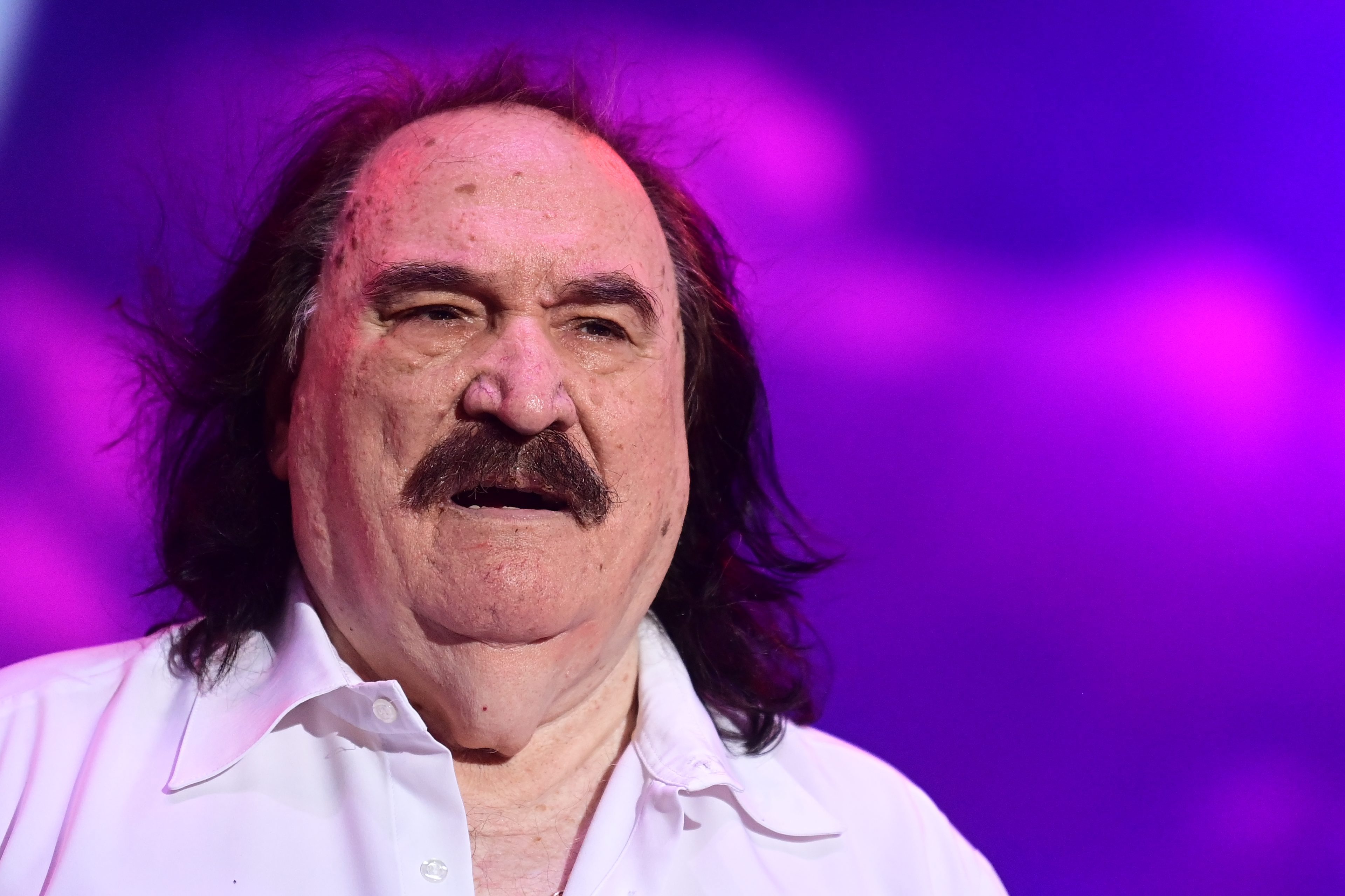 Kruže glasine da Mišo Kovač financijski jedva preživljava, živi od 420 eura penzije