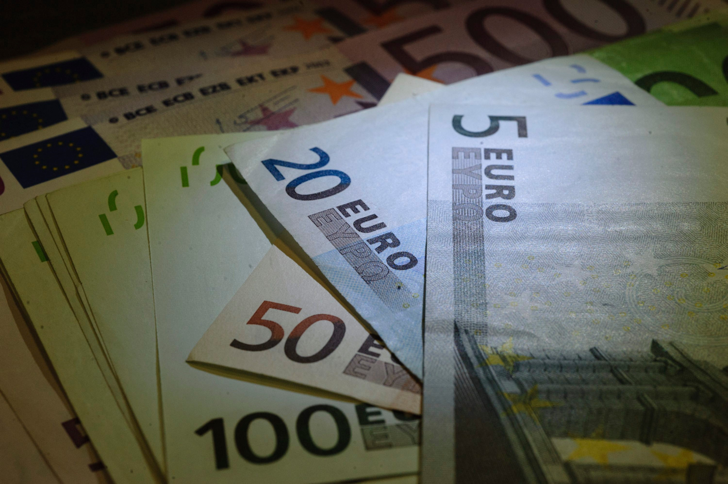 Koliko Hrvati uštede od plaće do plaće: ‘Ostane toliko da tražim sitno po jaknama’