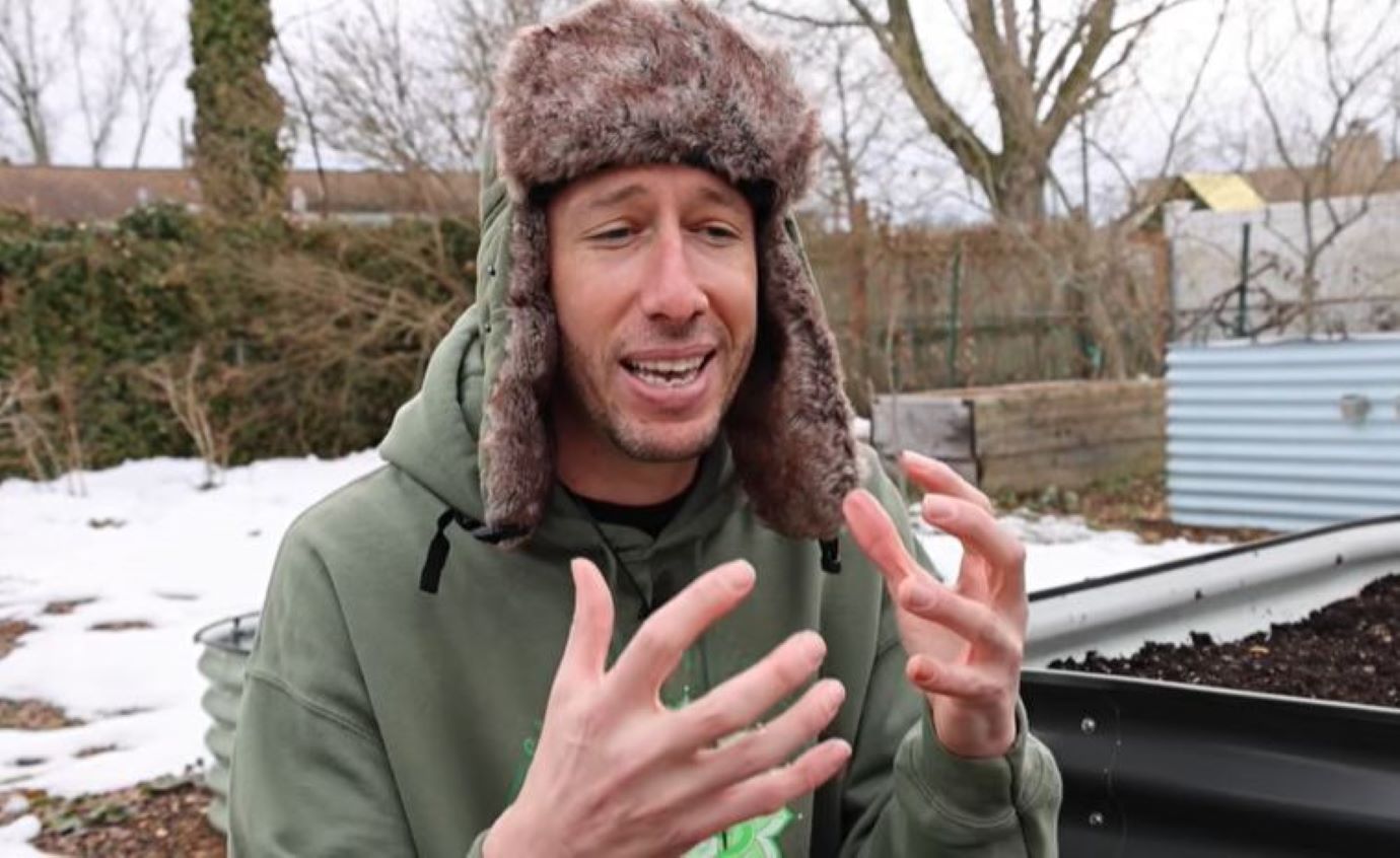 Posadio rajčicu iz hamburgera, pa ostao zaprepašćen: ‘Ovo nikad nisam vidio’