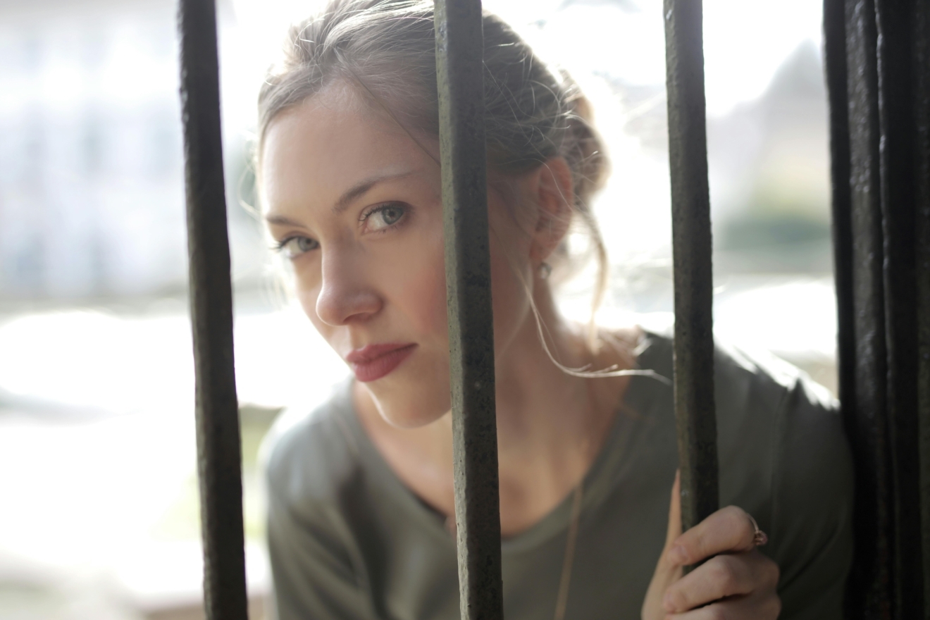 Žena nakon 22 godine braka i 2 djece javno priznala: ‘Strah me i Boga i naroda’