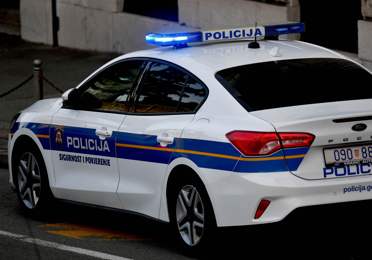 U Zagrebu pronađeno tijelo muškarca: Sumnja se da je ubijen, jedna osoba uhićena