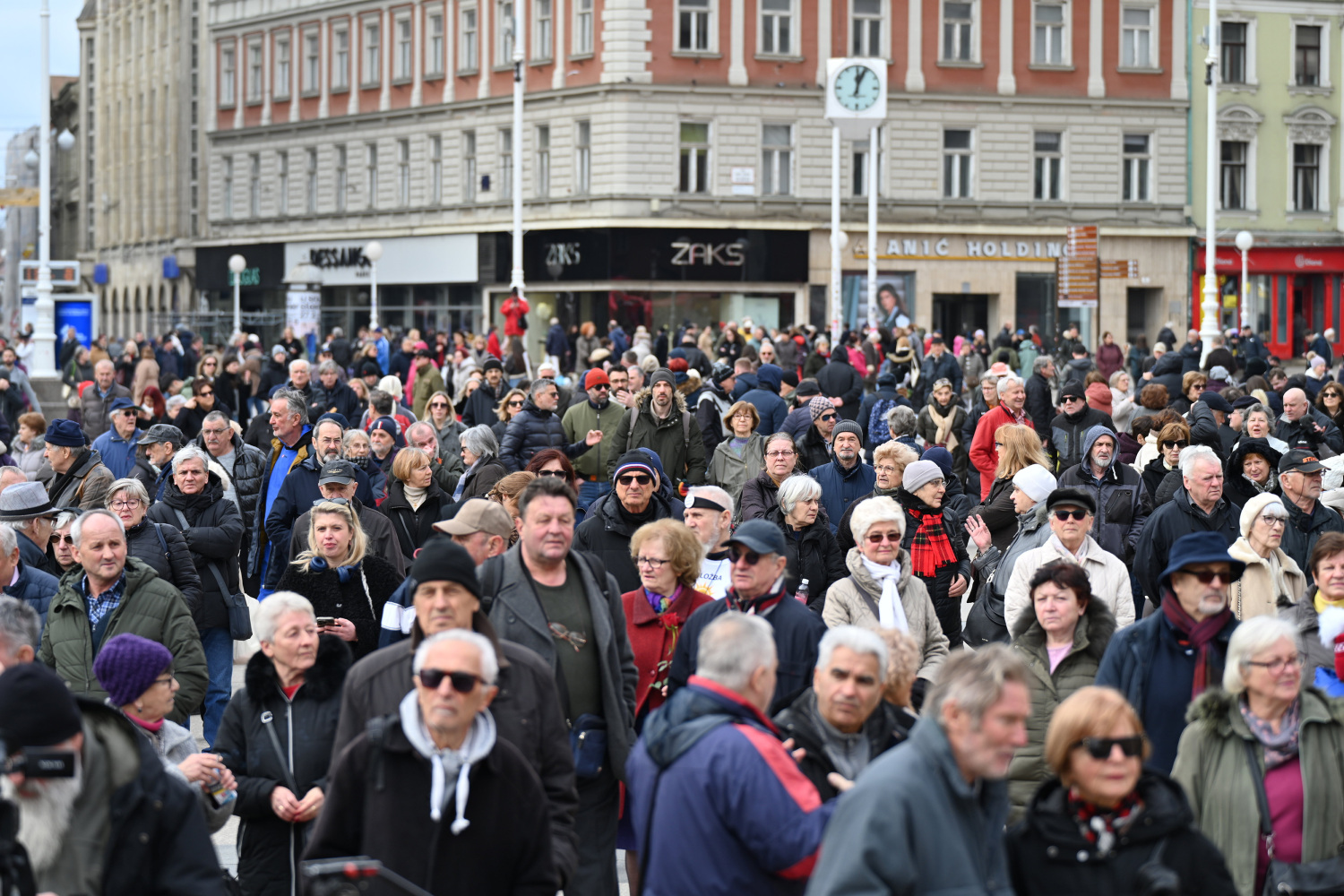 Stručnjaci upozoravaju rođene prije 1966. neka pripaze na ovaj zabrinjavajući simptom