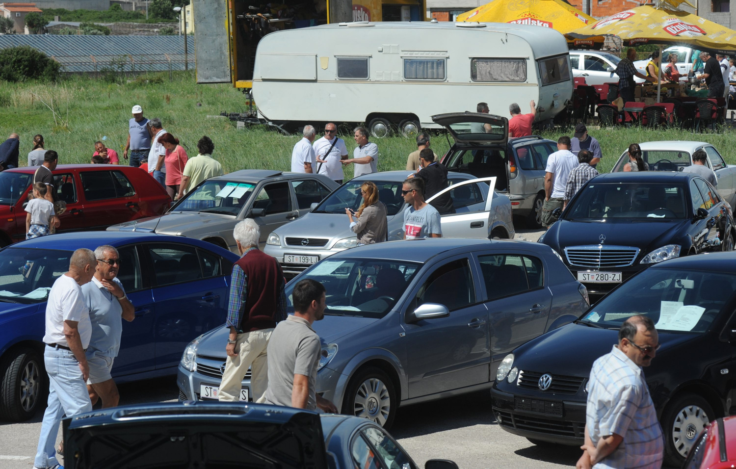 EU mijenja pravila kupnje automobila: Od 2027. godine ih nećete moći tek tako kupiti