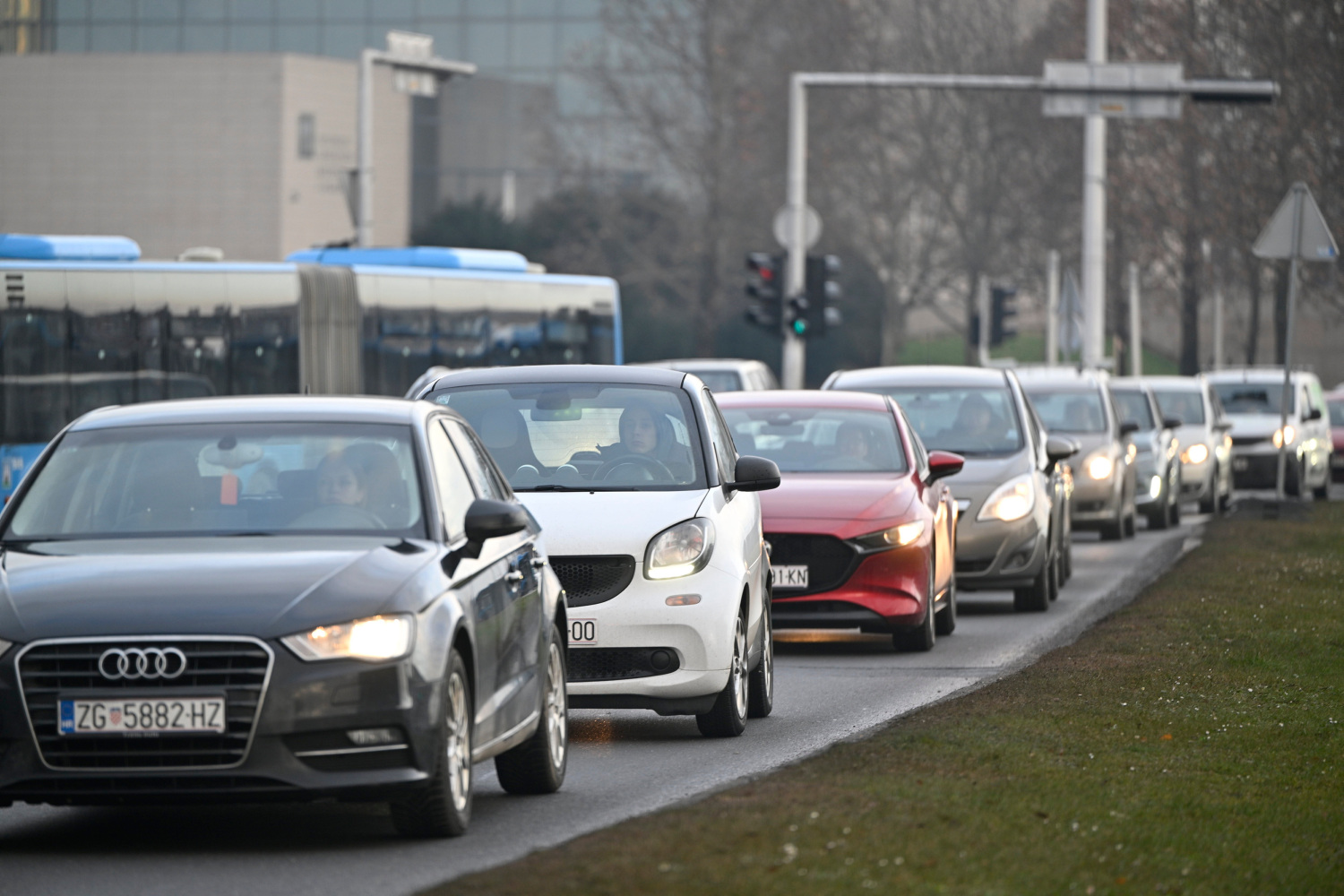 Od 15. travnja vrijede nova pravila na cesti: Evo što morate znati da bi izbjegli kazne