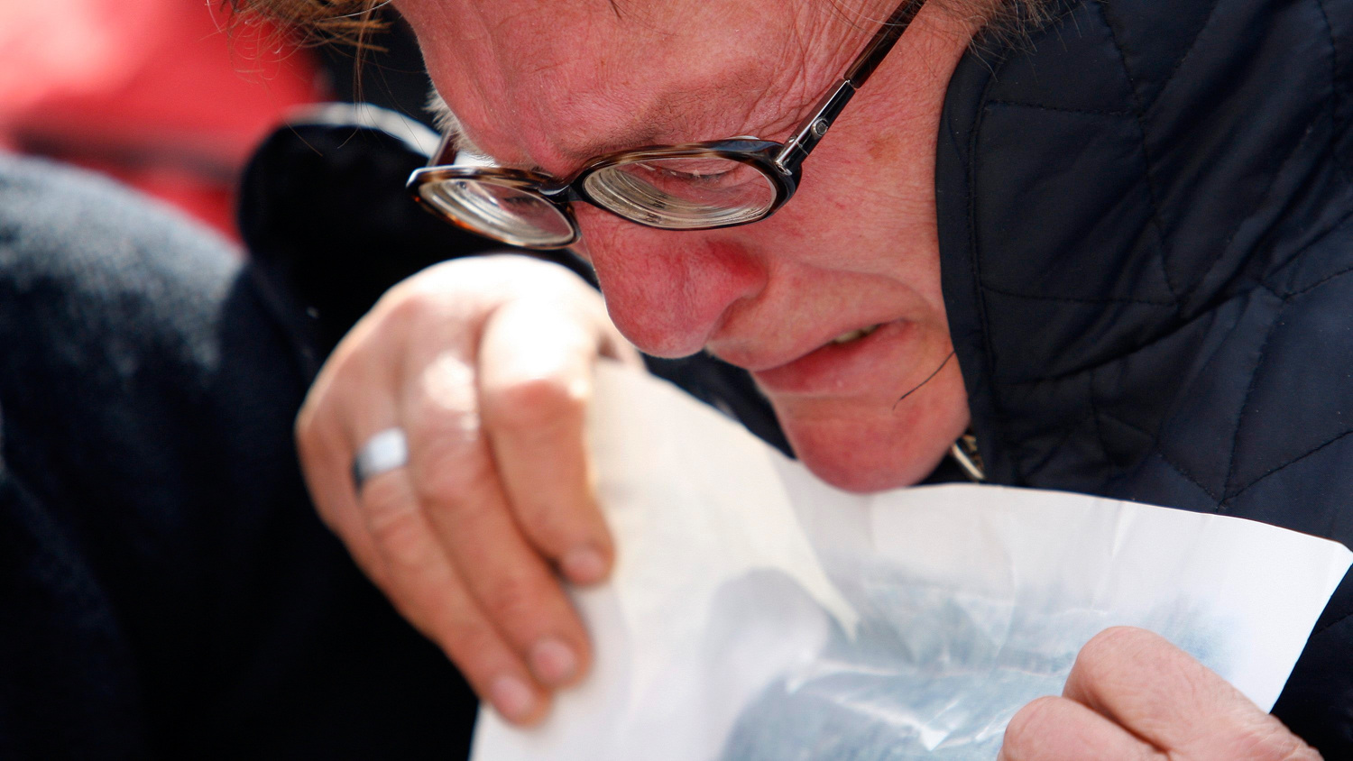 Potresni prizori od kojih se stisne grlo: Prije 15 godina Hrvati su ronili suze po ulicama